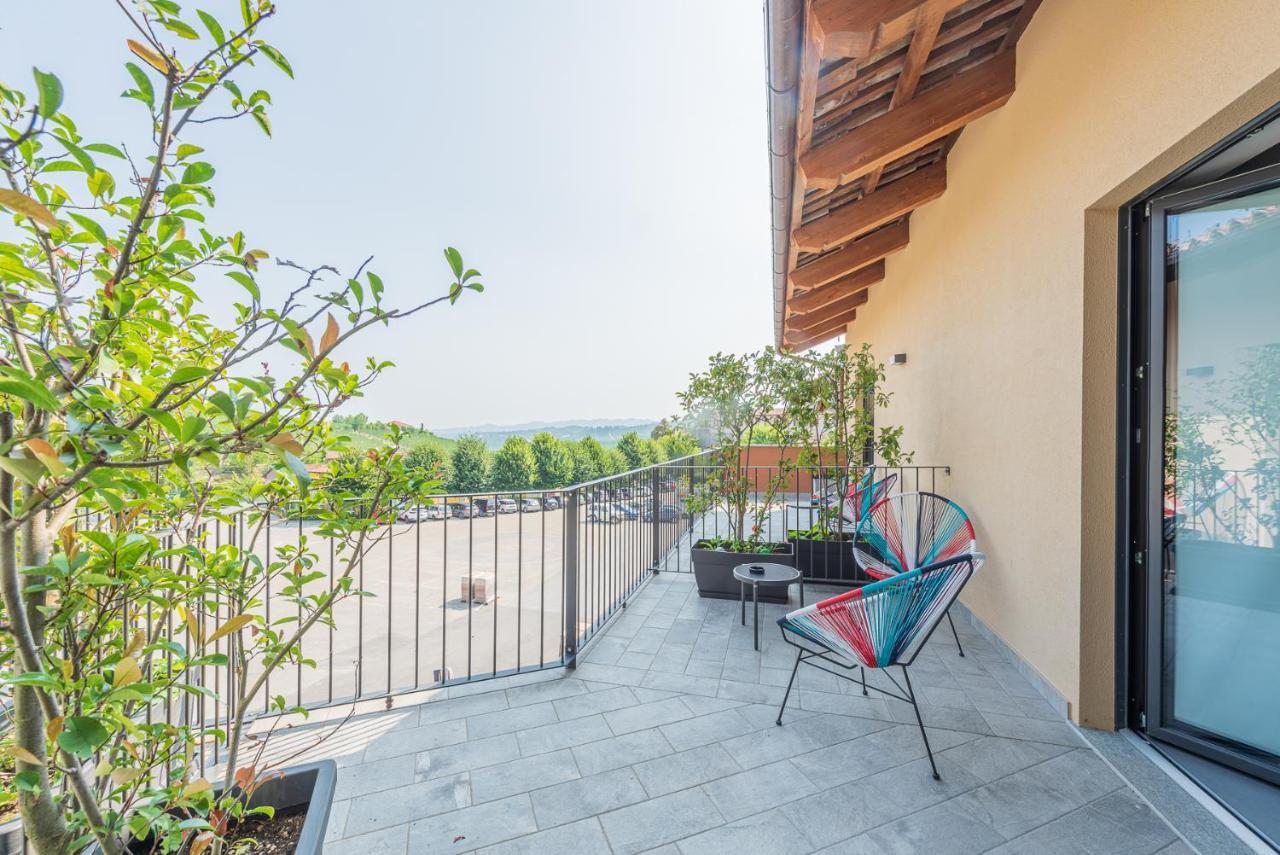 Casa Colbert, Barolo Apartment Bagian luar foto